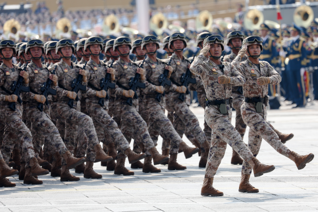 Çin'den gövde gösterisi! Zafer Günü'nü görkemli askeri geçit töreniyle kutladı