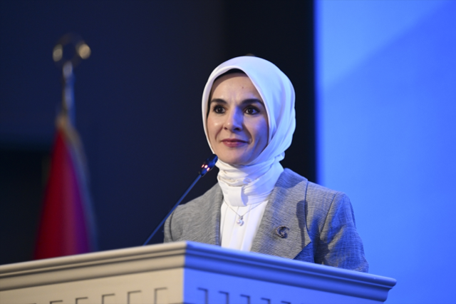 Evlenecek ve çocuk sahibi olacak çalışanlara net 3 asgari ücret verilecek