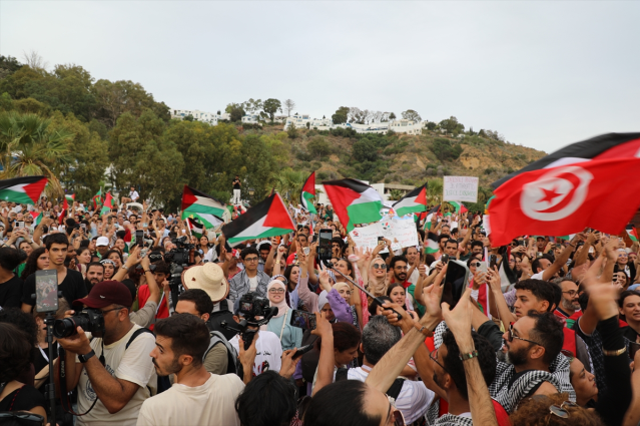 Gazze'ye giden küresel Sumud Filosu'na saldırı! Gemide Türk aktivistler de var
