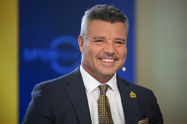 Sadettin Saran: Fenerbahçe İçin Değişim Zamanı ve Takım Ruhu Geri Gelmeli