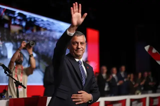 CHP'nin 22. Olağanüstü Kurultayı'nda PM ve YDK listeleri belli oldu
