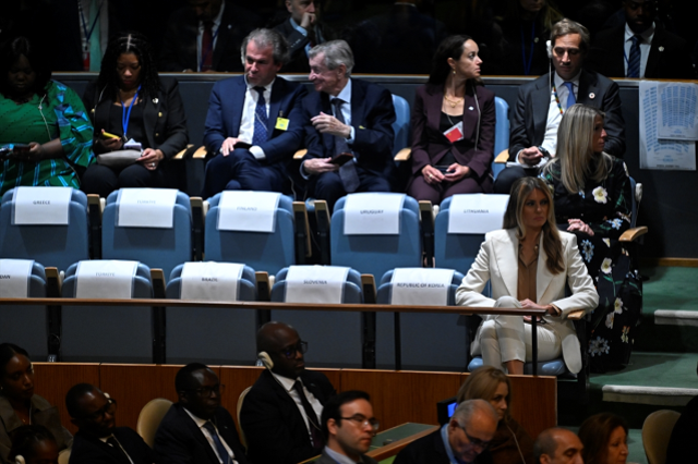 Trump yine şaşırtmadı! Kürsüsünde konuştuğu BM'ye demediğini bırakmadı