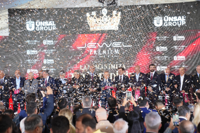 Ankara İncek'te Lüks Konut Projesi Görkemli Bir Törenle Tanıtıldı