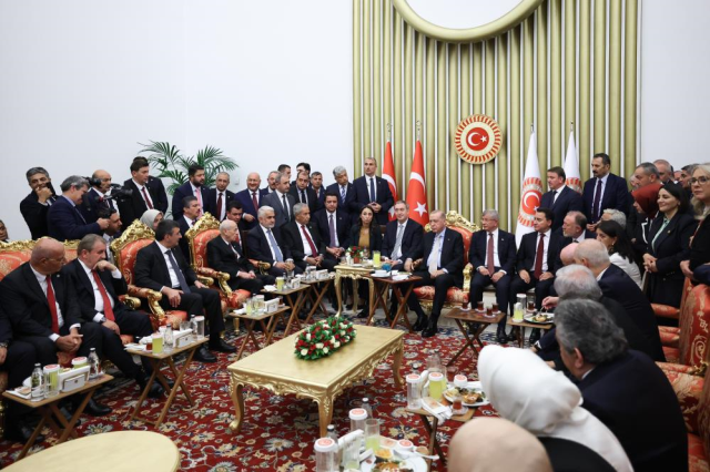 TBMM'de resepsiyon - liderlerin bir arada olduğu kare