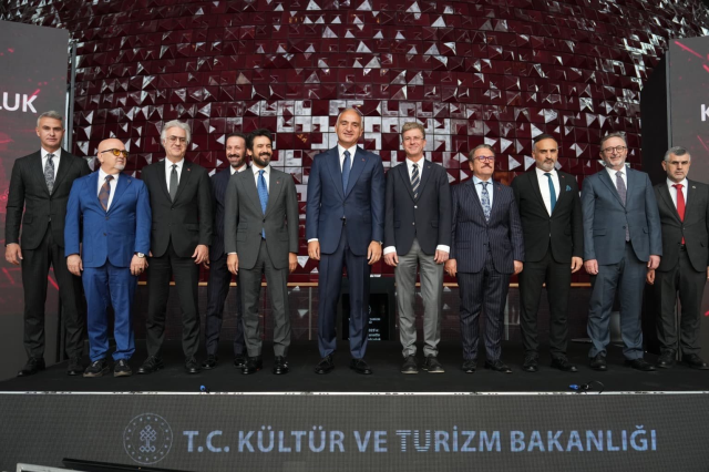 Bakan Ersoy duyurdu: Kültür-sanatta rekor yılı