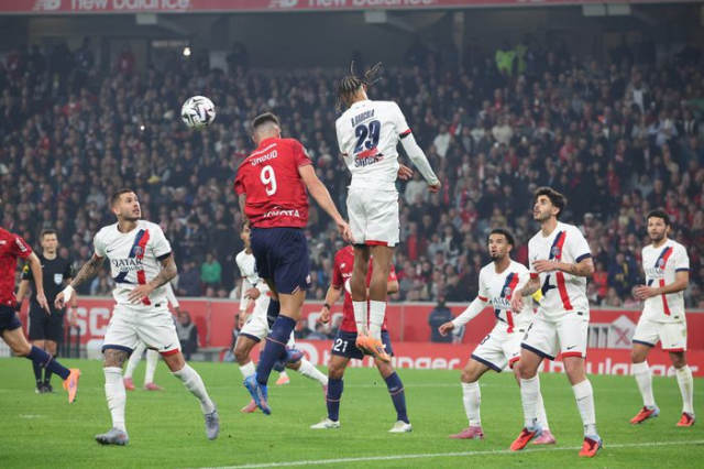 Berke yine parladı! Lille ve PSG puanları paylaştı