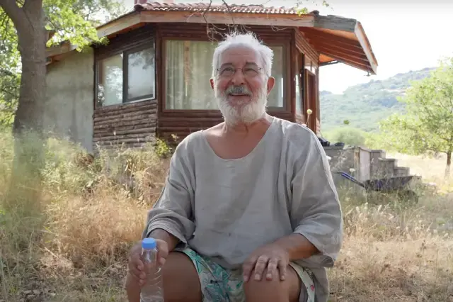 41 Yıldır aynı yerde yaşıyor! Ali Sürmeli'nin saklı hayatı