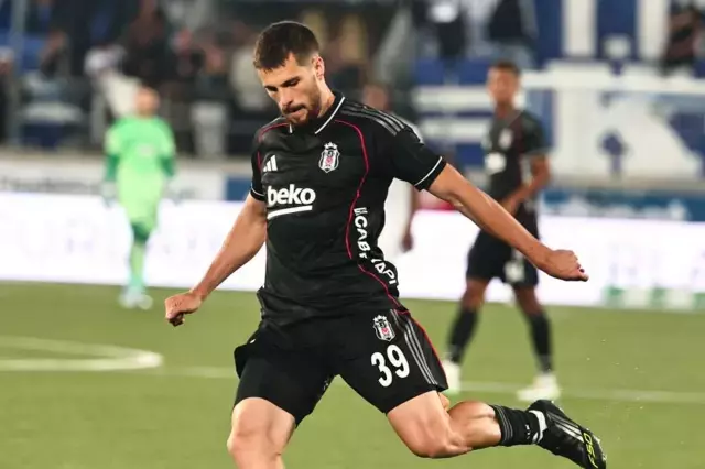 Beşiktaş'ta Jurasek Yerine Yılmaz: Sergen Yalçın'ın Planı ve TakımPerformansı