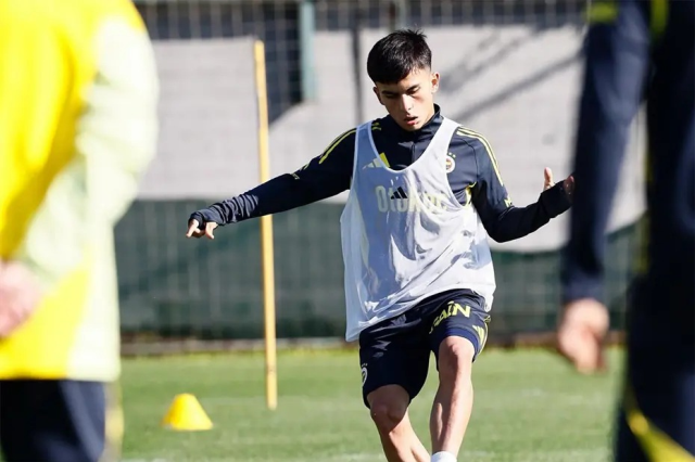 Galatasaray'da ikinci Yusuf Akçiçek vakası! Bir yıldızı daha Fenerbahçe'ye kaptırdılar: Yeni Arda Güler