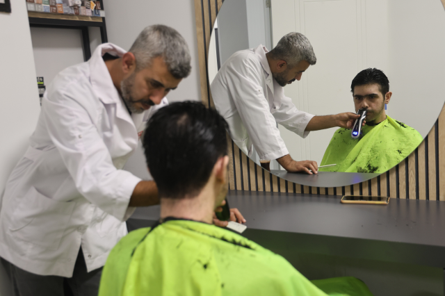 Türkiye'nin konuştuğu Barış 3 yıl sonra evden çıkarıldı, hamama götürüldü ve tıraş ettirildi