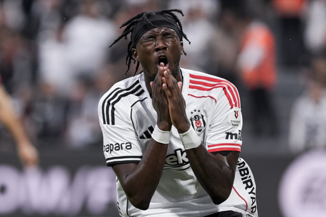 Her şey 2 dakika içerisinde oldu! Beşiktaş'a Dolmabahçe'de şok