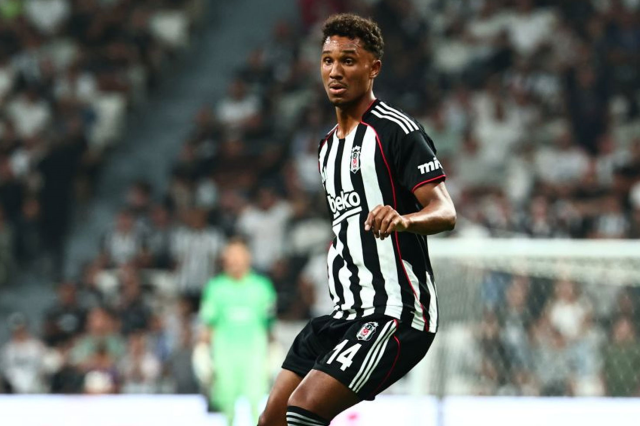 Beşiktaş'ta 1 yıldız isim, sarı kart görmesi halinde Fenerbahçe derbisinde forma giyemeyecek