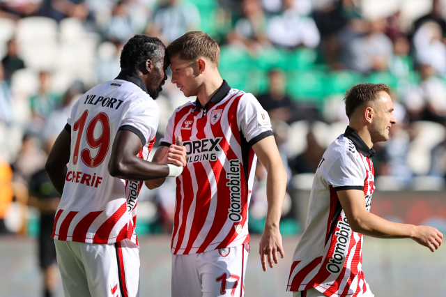 7 maçtır yenilmiyorlar! Süper Lig'de nefes kesen maç