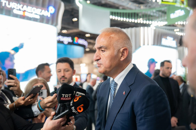 Bakan Ersoy: Turizm gelirinde yıl sonu hedefimiz 64 milyar dolara emin adımlarla ilerliyoruz