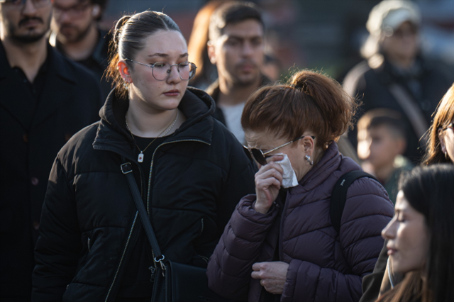 Saat 9'u 5 geçe Türkiye'de hayat durdu