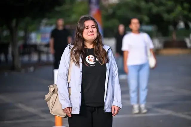 Saat 9'u beş geçe Türkiye'de hayat durdu