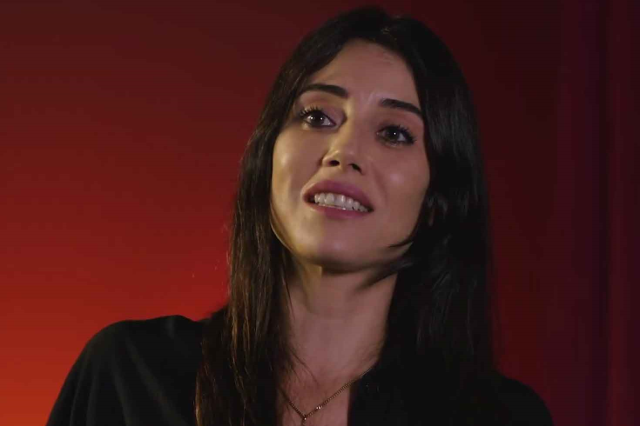 Cansu Dere, Tuncel Kurtiz'le son görüşmesini ilk kez anlattی