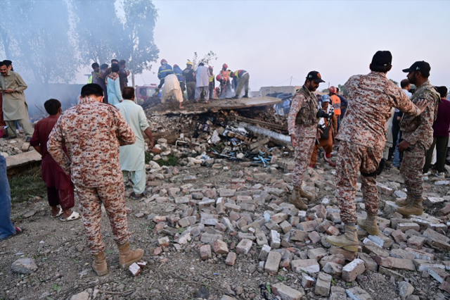 Pakistan'da havai fişek fabrikasında patlama: 5 ölü, 7 yaralı