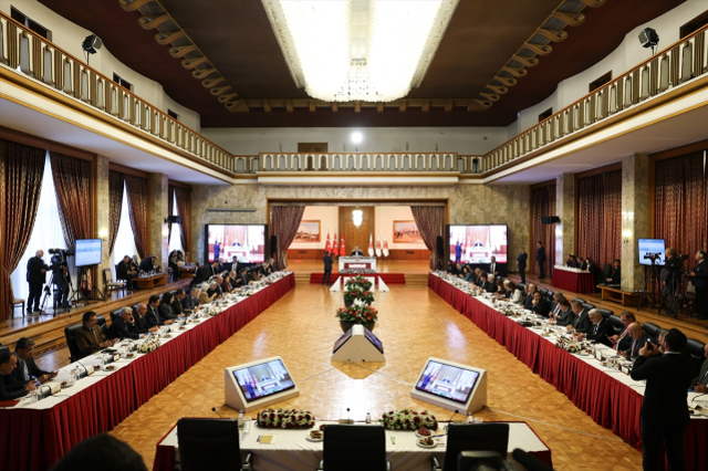 Oy çokluğuyla kabul edildi! Süreç Komisyonu İmralı'ya gidiyor