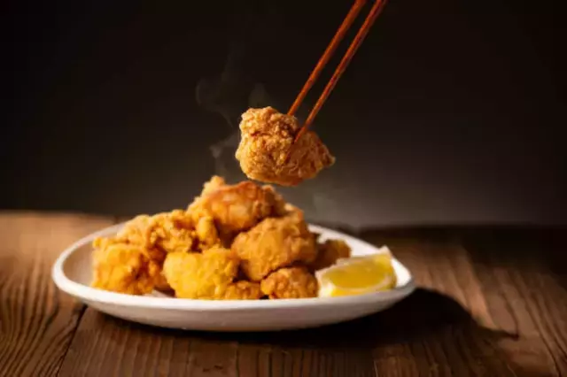 دجاج توبكابي في الأعلى: أفضل طبق دجاج في العالم من تركيا