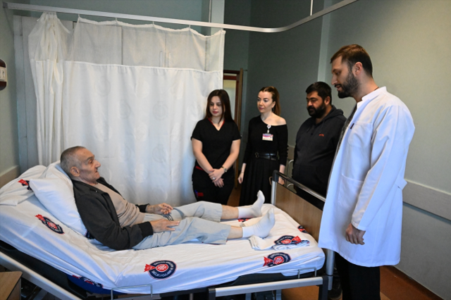 Ameliyat olurken İstanbul'u gezdi