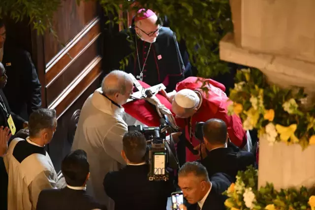 Papa 14. Leo İstanbul'da! İlk durağı bakın neresi oldu