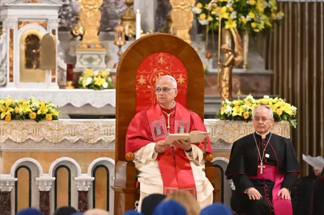 Papa 14. Leo İstanbul'da! İlk durağı bakın neresi oldu