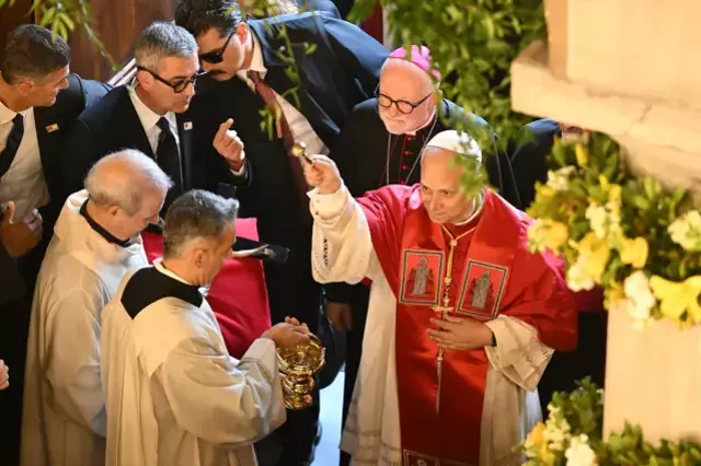 Papa 14. Leo İstanbul'da! İlk durağı bakın neresi oldu