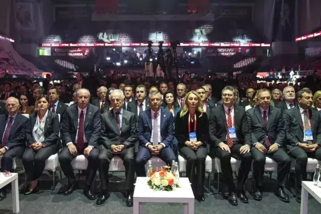 Kurultay protokolünden görüntü