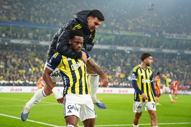 Avrupa basını, dün akşamki Fenerbahçe-Galatasaray maçını konuşuyor