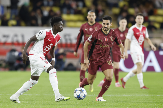 Galatasaray, Monaco'dan eli boş döndü