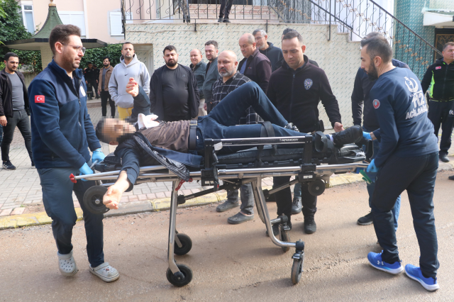 Alanya'da dayı dehşet saçtı: 1 yeğenini öldürüp diğer yeğeni ve eniştesini yaraladı