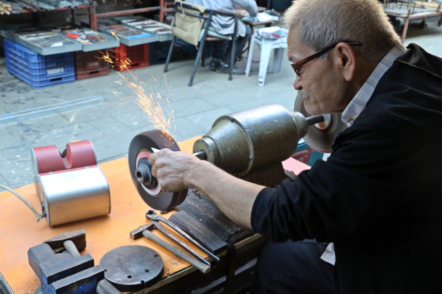 Dededen kalma mesleğinde 60 bin TL'ye çırak bulamıyor