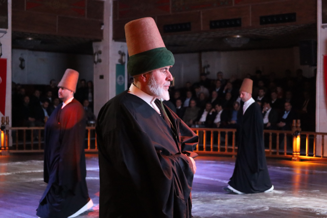 Şanlıurfa'da maneviyat dolu gece: Mevlana, vefatının 752. yılında anıldı