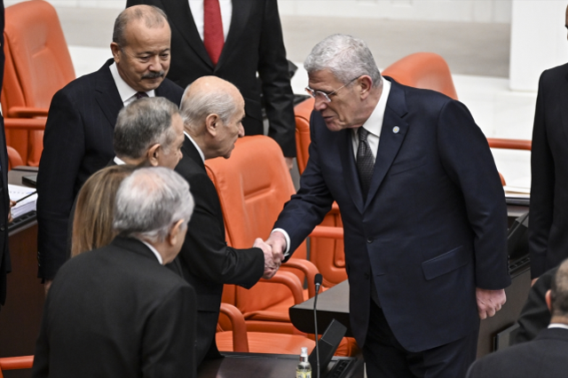 Bütçe görüşmelerinde son gün: Bahçeli ile muhalefet liderleri arasında dikkat çeken temas