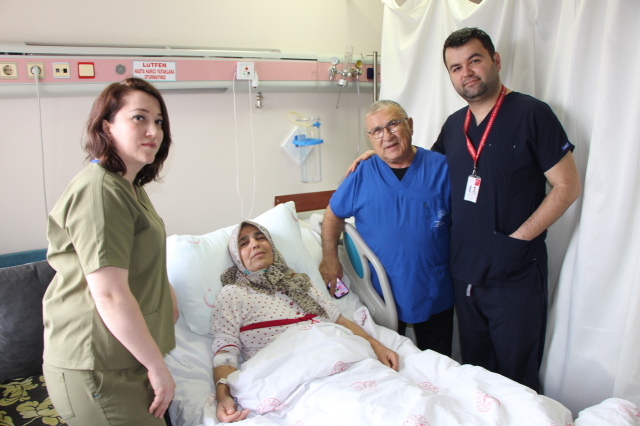 60 yaşında hamile olduğunu sandı, hastaneye gidince hayatının şokunu yaşadı