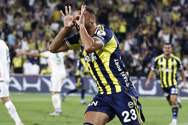 Fenerbahçe'de yaprak dökümü: Tam 7 ayrılık birden