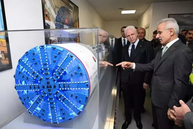 35 dakikalık yol 5 dakikaya iniyor! Bakan Uraloğlu bitiş tarihini açıkladı