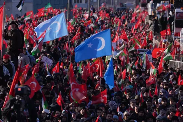 Galata Köprüsü'ndeki Filistin'e destek eylemine yaklaşık 520 bin kişi katıldı