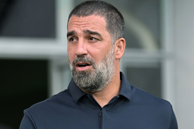 Arda Turan'dan Shelvey'nin iddialarını olay yanıt: Gerçeklikle uzaktan yakından ilgisi yoktur
