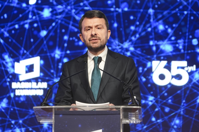 Basın İlan Kurumu'ndan dijital dönüşüm paneli: Yapay zeka gazeteciliği nereye götürüyor?