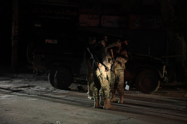 Suriye ordusu YPG'ye süre verdi: Halep'i bir an önce terk edin