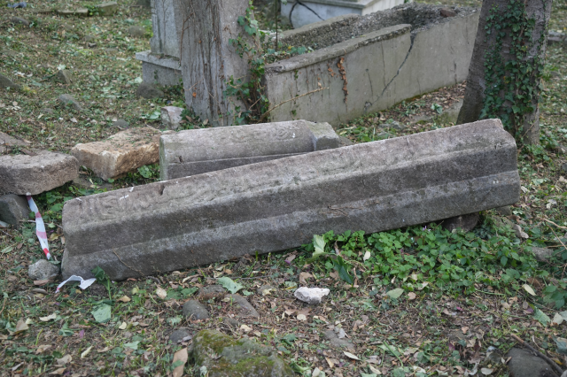 Mezarlığın altından hazine fışkırdı! Üzerinde o ilimizin ismi yazıyor