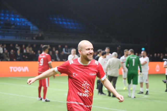 GençLig 2026 lansmanına ünlü akını! Gösteri maçında karşı karşıya geldiler