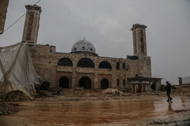 Terör örgütünün askeri karargah olarak kullandığı cami ilk kez görüntülendi