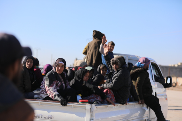 Türkiye'nin yanı başında tuhaf işler oluyor! ABD konvoyu böyle görüntülendi
