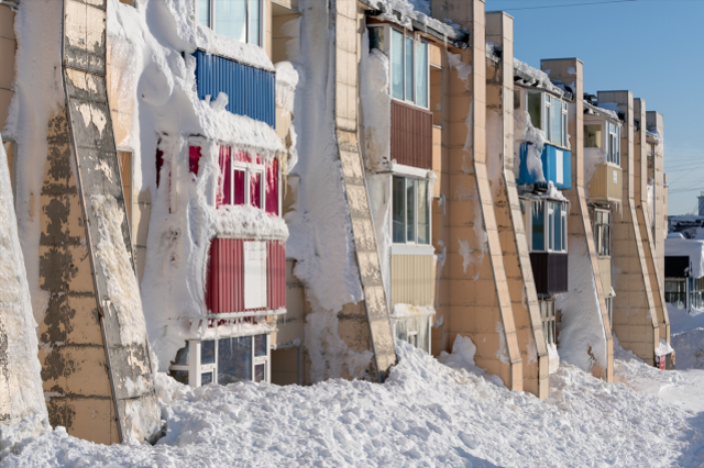 Rusya'nın Kamçatka Yarımadası'nda son 30 yılın en yoğun kar yağışı yaşanıyor