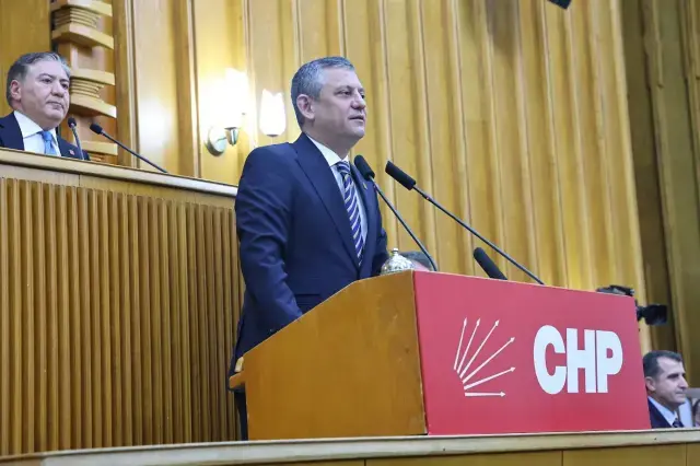 Özgür Özel: Türkiye'deki Kürt kardeşlerimizi de Suriye'deki akrabalarını da incitmeyin