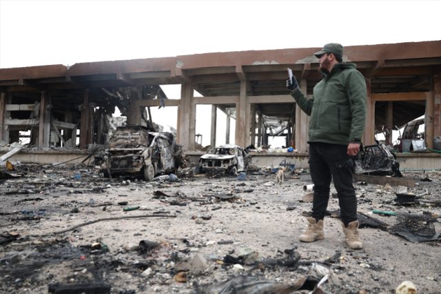 YPG, kendi silah deposunu patlattı