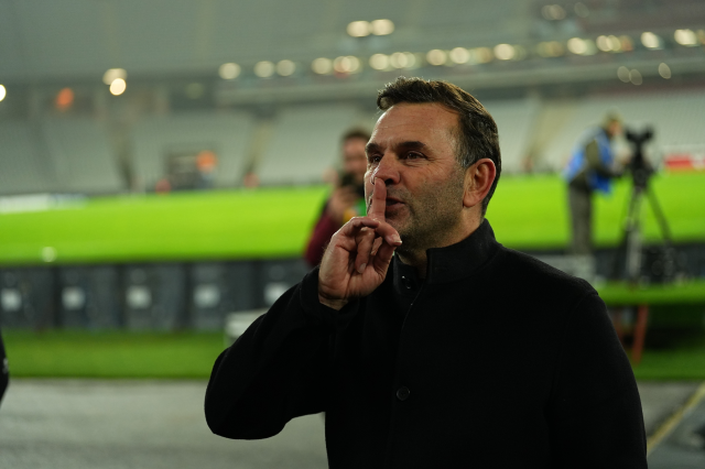 Okan Buruk Süper Lig'de bir ilki başardı